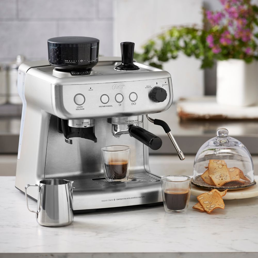 Cafeteira Espresso Oster Xpert Perfect Brew