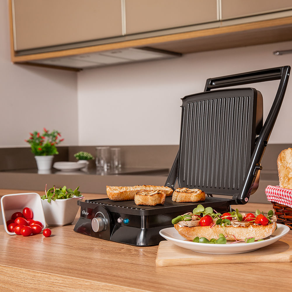 Grill Elétrico Multiuso Oster Inox
